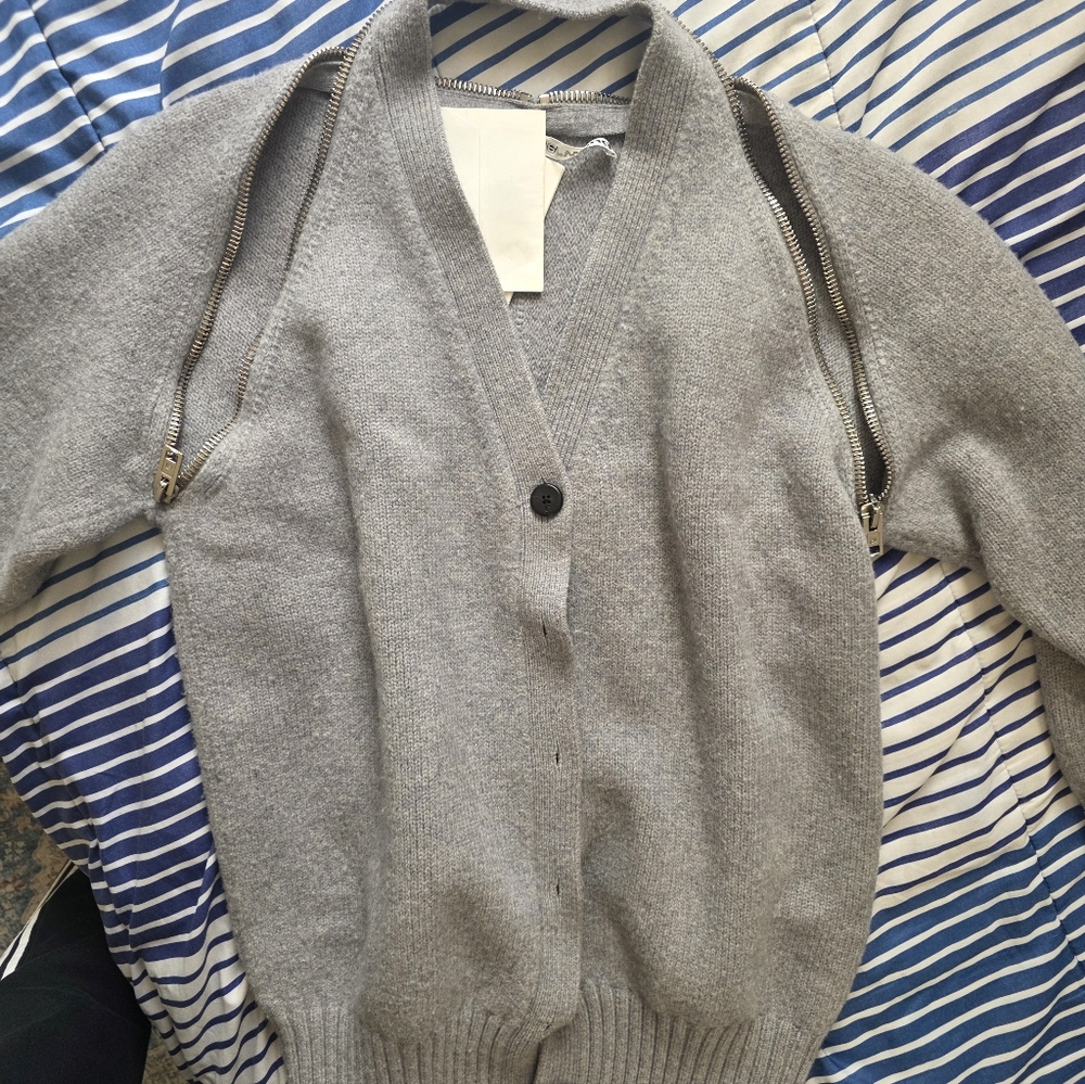 ALEXANDER WANG V Neck Cardigan w/Splitable Zip shoulder M $695 RETAIL NWT - Picture 3 of 17